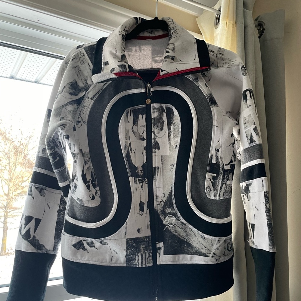 Vintage Lululemon Zip Up